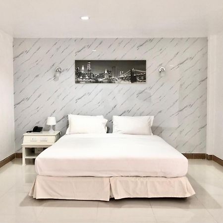 Dad D Resort By Lopburi Inn Resort Exterior foto