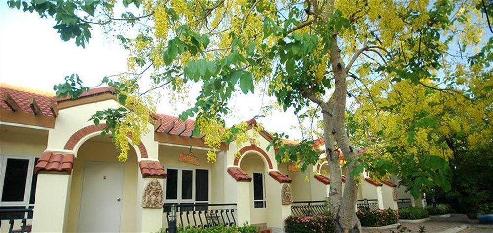 Dad D Resort By Lopburi Inn Resort Exterior foto