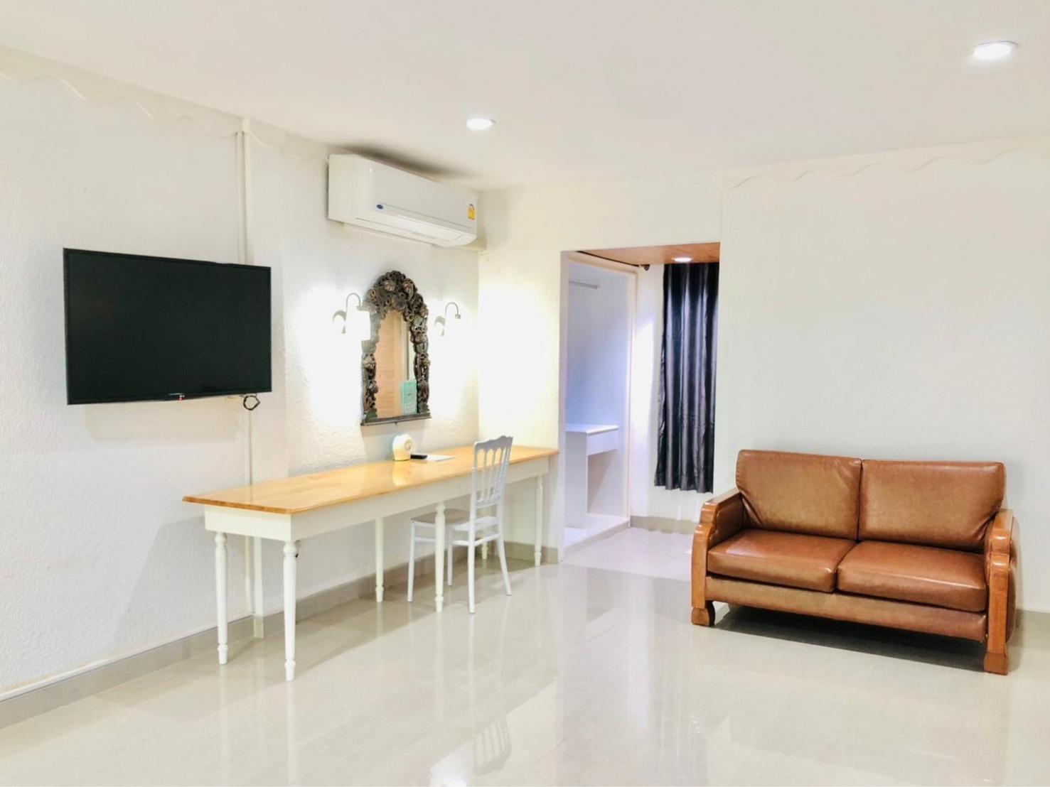 Dad D Resort By Lopburi Inn Resort Exterior foto