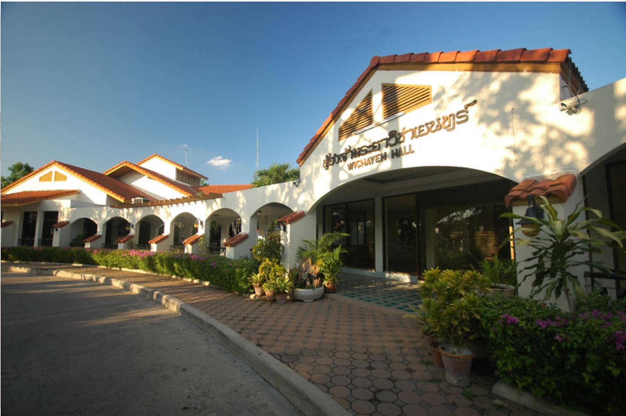Dad D Resort By Lopburi Inn Resort Exterior foto